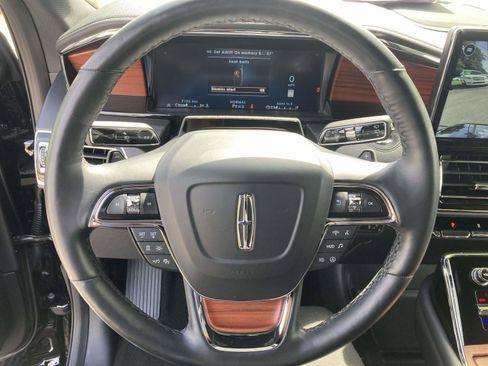 Used 2024 Lincoln Navigator L Reserve AWD/4WD image 33