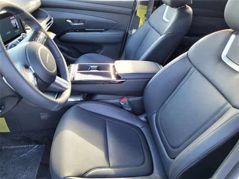 New 2025 Hyundai Tucson Limited image 19