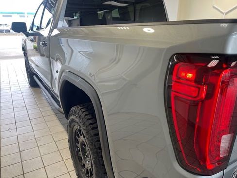 Used 2026 GMC Sierra 1500 AT4X w/ AT4X AEV Edition AWD/4WD image 19