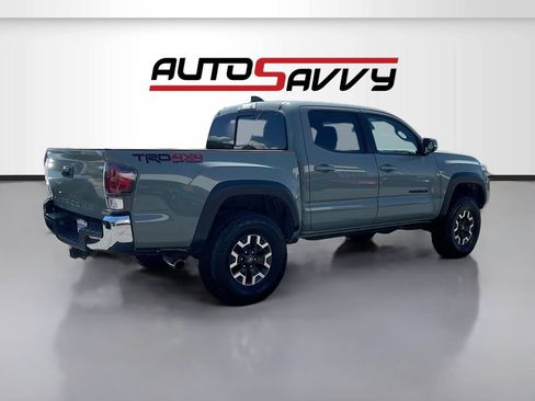 Used 2023 Toyota Tacoma TRD Off-Road AWD/4WD image 7