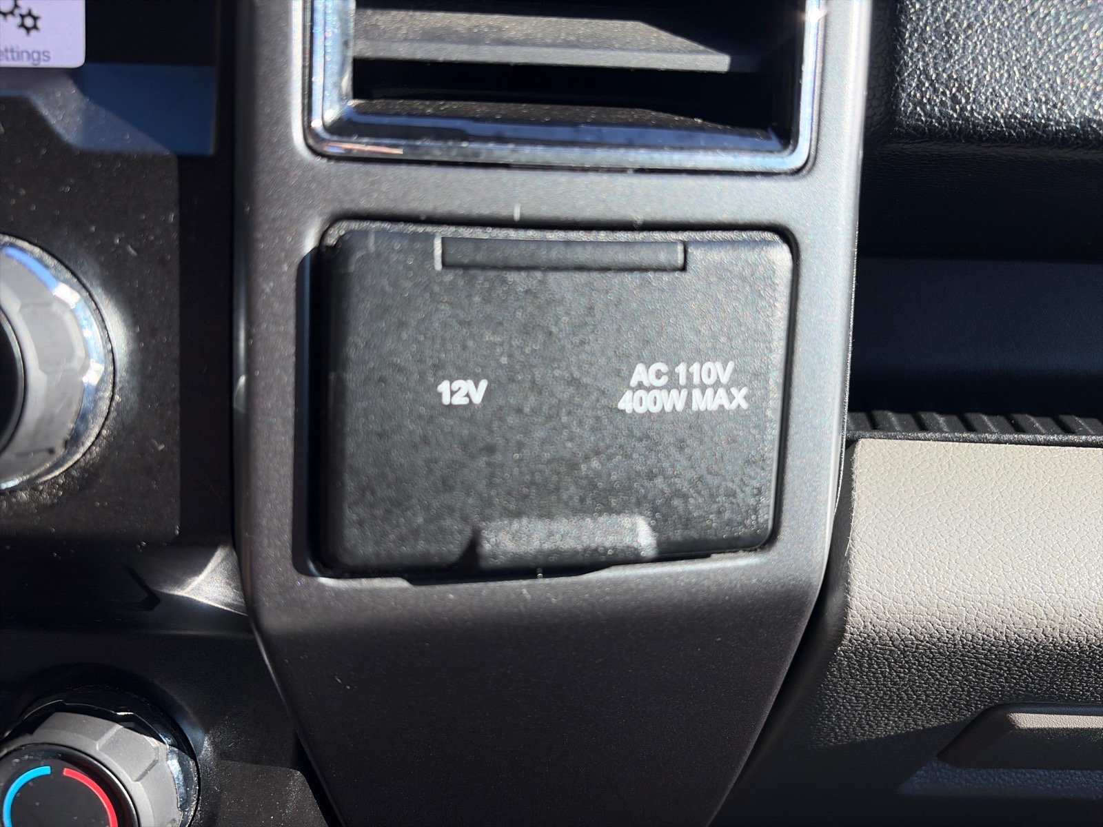 Used 2018 Ford F150 XLT w/ Equipment Group 302A Luxury AWD/4WD image 24