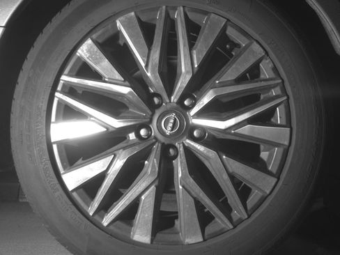 Used 2025 Nissan Altima 2.5 SV image 15