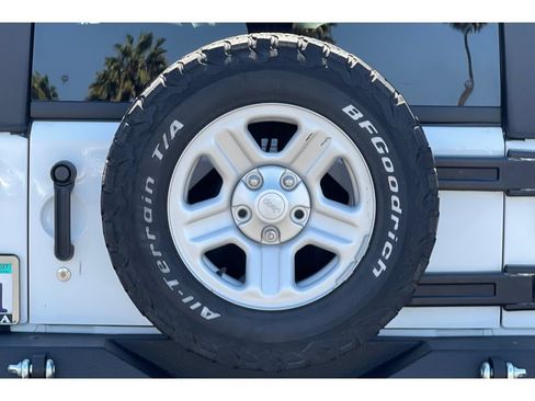 Used 2016 Jeep Wrangler Unlimited Sport AWD/4WD image 16