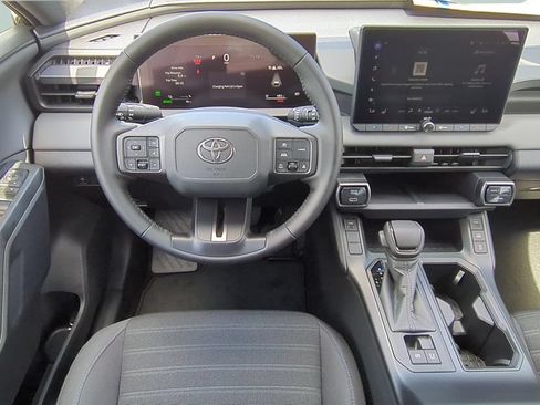 Used 2026 Toyota RAV4 SE AWD/4WD image 13
