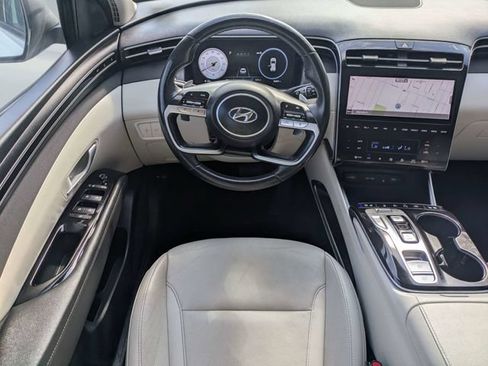 Used 2022 Hyundai Tucson Limited FWD image 17