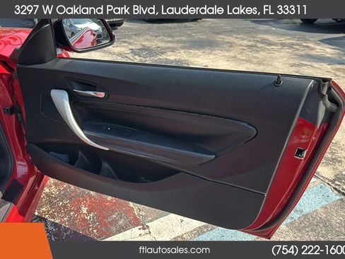 Used 2016 BMW M235i Convertible image 32