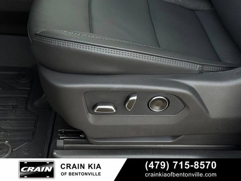 Used 2026 GMC Yukon XL Denali w/ Denali Reserve Package AWD/4WD image 21