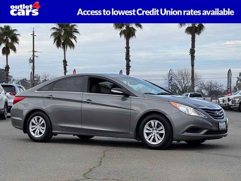 Used 2012 Hyundai Sonata GLS image 1