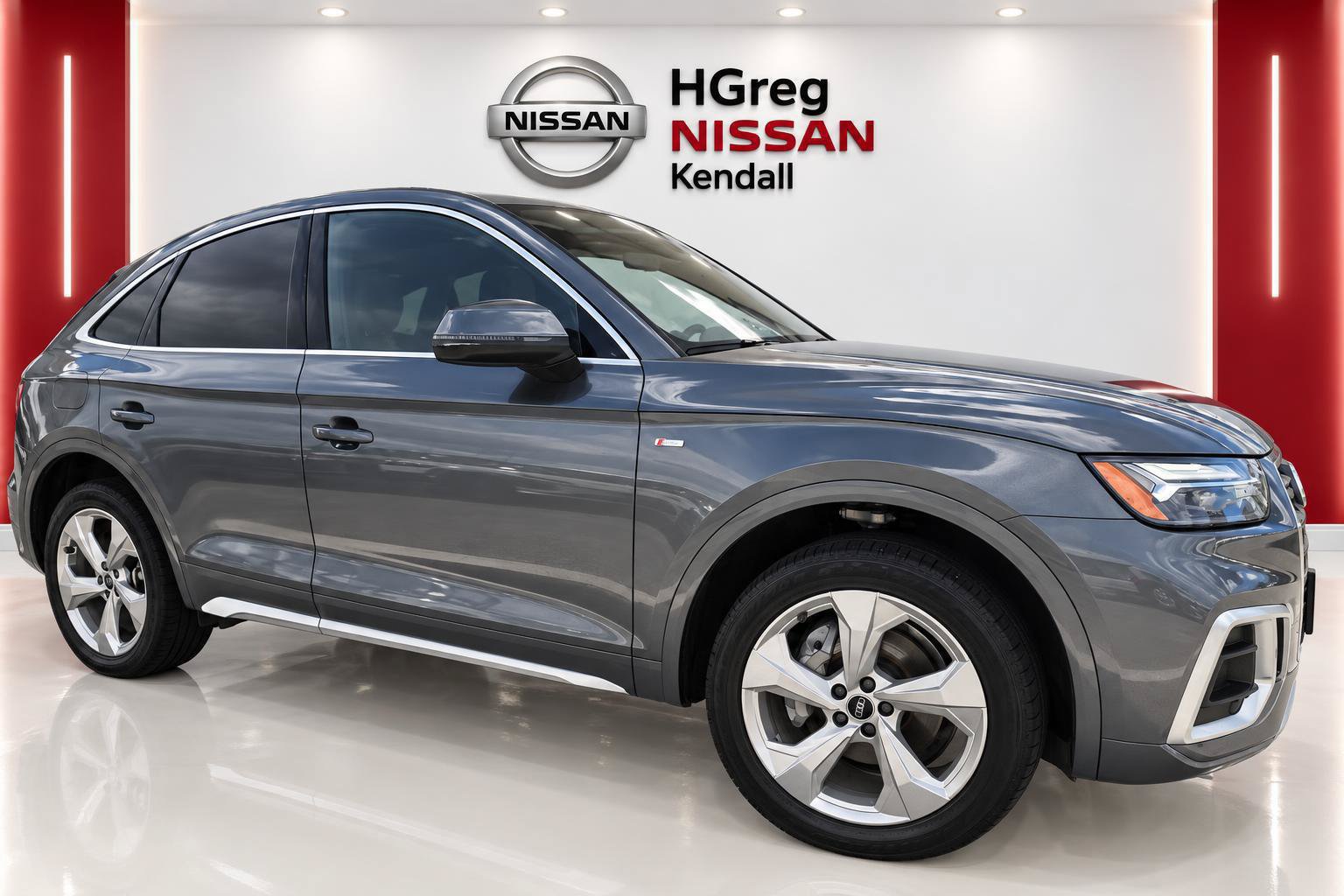 Used 2022 Audi Q5 2.0T Premium Plus AWD/4WD image 3