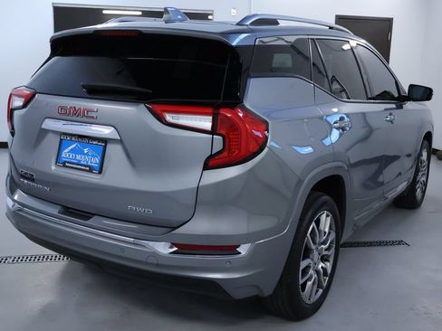 Used 2023 GMC Terrain Denali AWD/4WD image 7