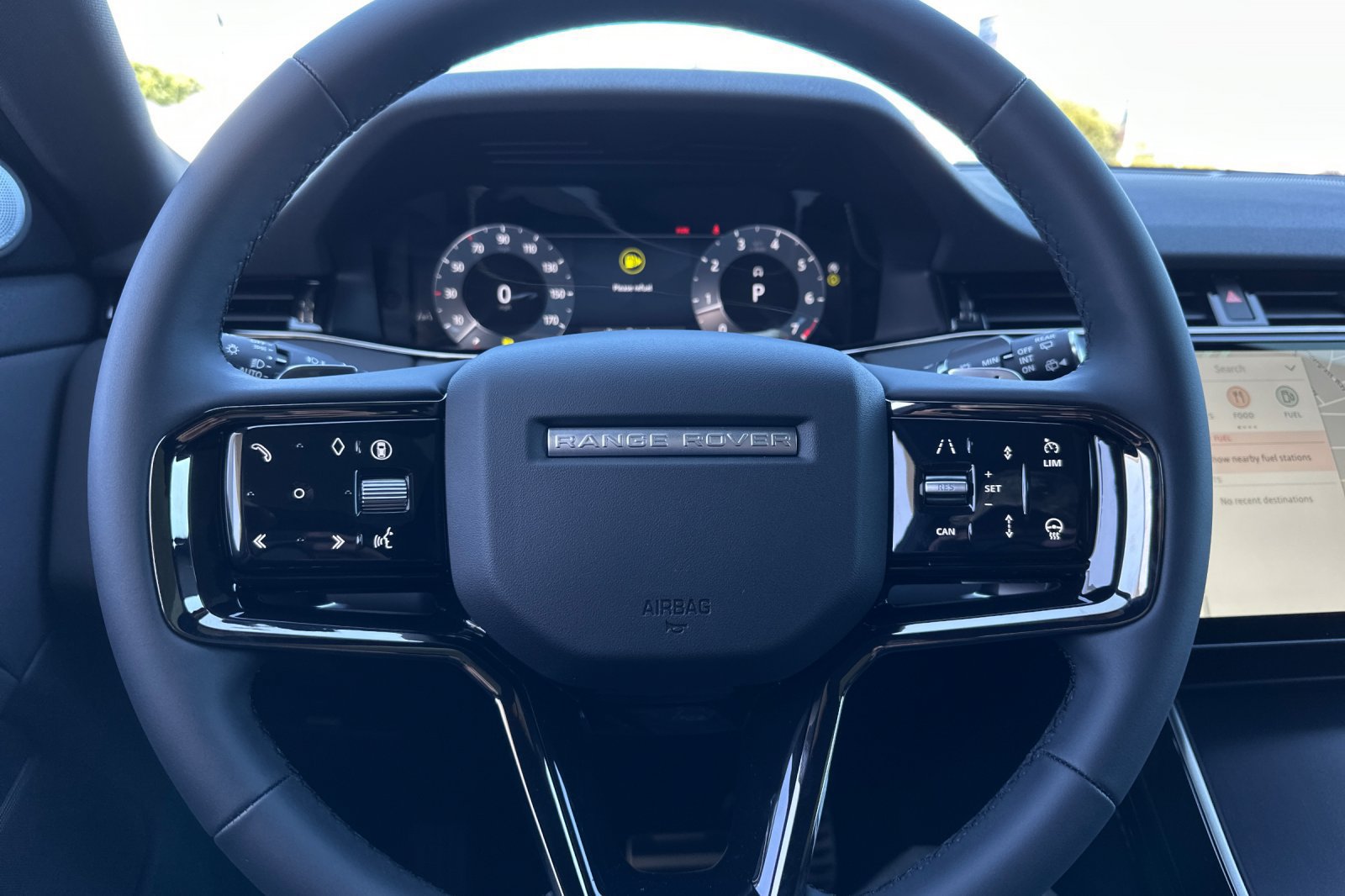 New 2026 Land Rover Range Rover Evoque Dynamic SE AWD/4WD image 24