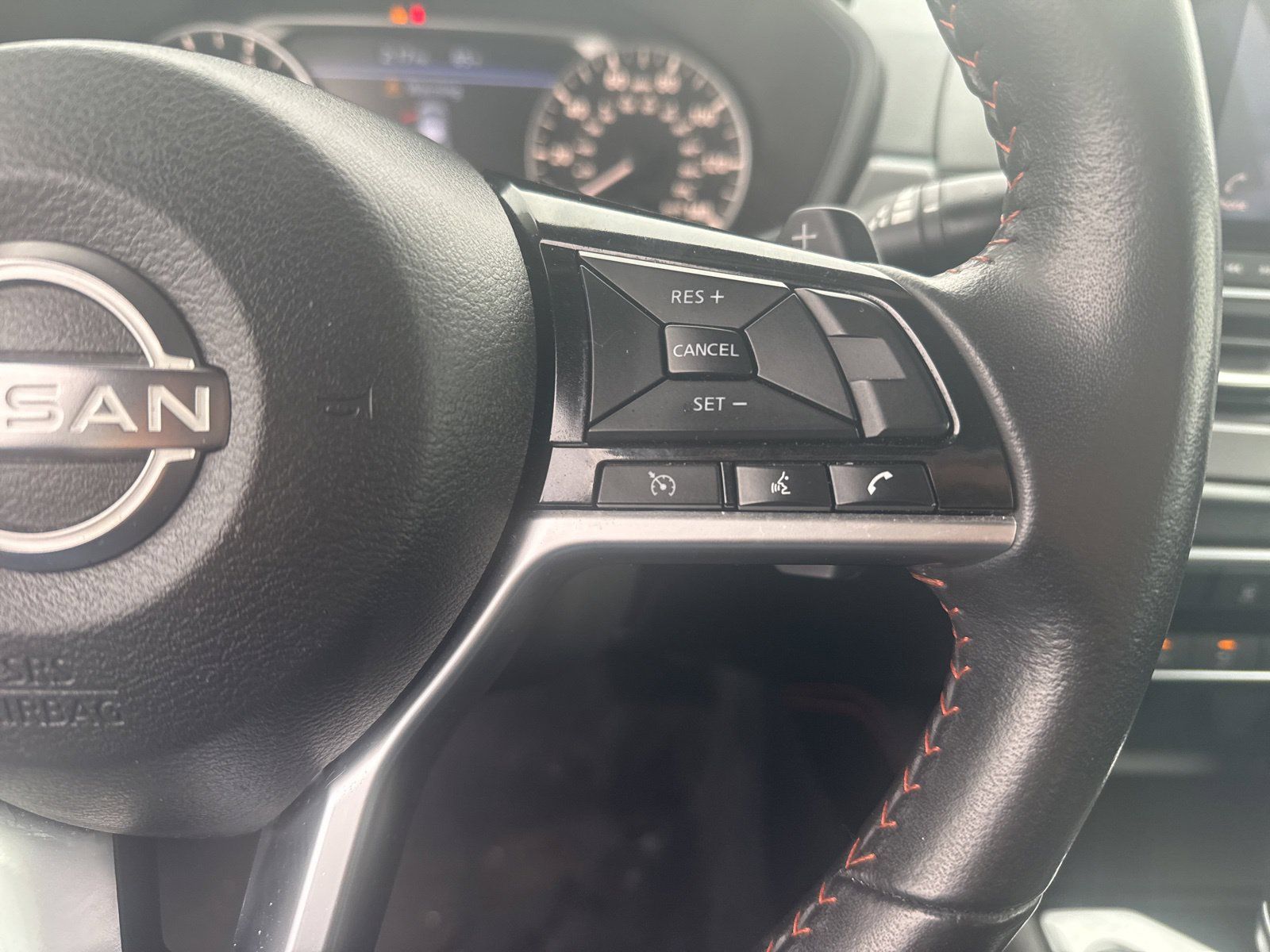 Used 2024 Nissan Altima 2.5 SR FWD image 22