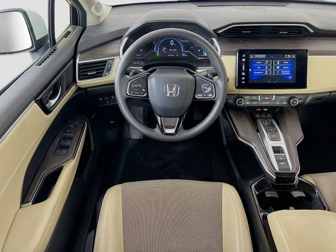 Used 2018 Honda Clarity Plug-In Hybrid image 20