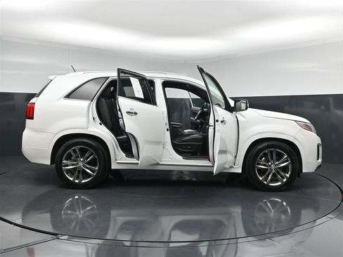 Used 2014 Kia Sorento SX w/ 3rd Row Package AWD/4WD image 39