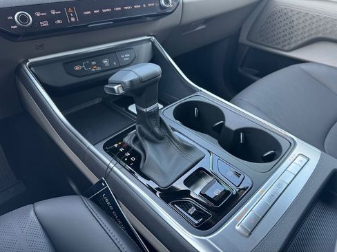 New 2026 Kia Carnival EX image 16