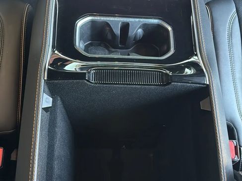 Used 2022 Jeep Grand Wagoneer Series III image 38