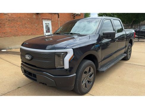 Used 2024 Ford F150 Lightning Flash w/ Max Trailer Tow Package AWD/4WD image 1