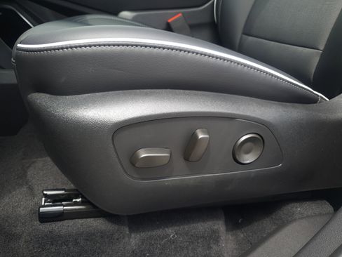 New 2025 Buick Enclave Preferred image 20