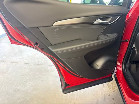 New 2025 Buick Envision Preferred image 28