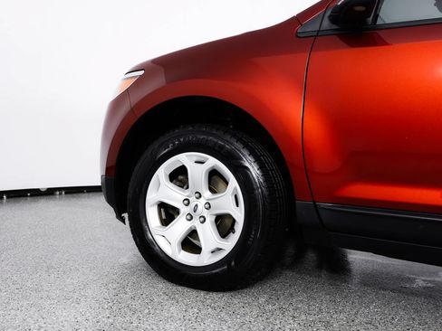 Used 2014 Ford Edge SEL w/ Equipment Group 205A AWD/4WD image 5
