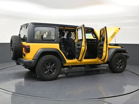Used 2021 Jeep Wrangler Unlimited Sport AWD/4WD image 25