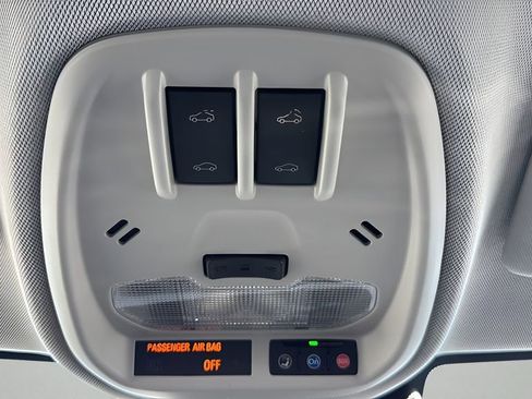 Used 2025 Chevrolet Trax ACTIV w/ Sunroof Package FWD image 12