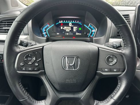 Certified 2024 Honda Odyssey EX-L image 26