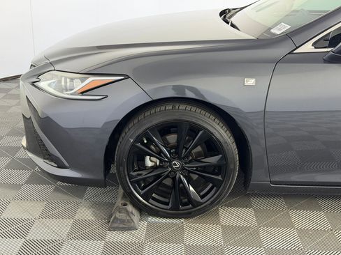 Used 2023 Lexus ES 350 F Sport w/ Accessory Package (Z2) image 11