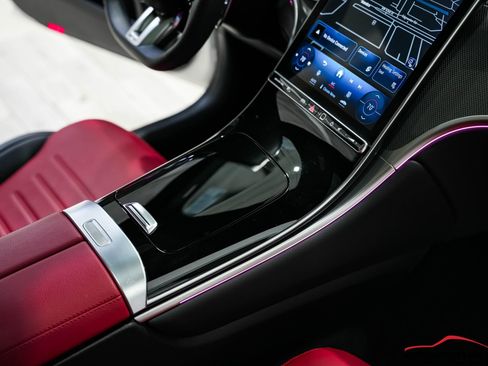 Used 2024 Mercedes-Benz GLC 43 AMG 4MATIC image 68