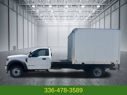 Used 2021 Ford F550 2WD Regular Cab Super Duty image 2