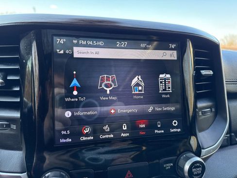 Used 2020 RAM 1500 Laramie image 29