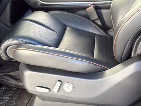 New 2025 Lincoln Navigator L Black Label image 27