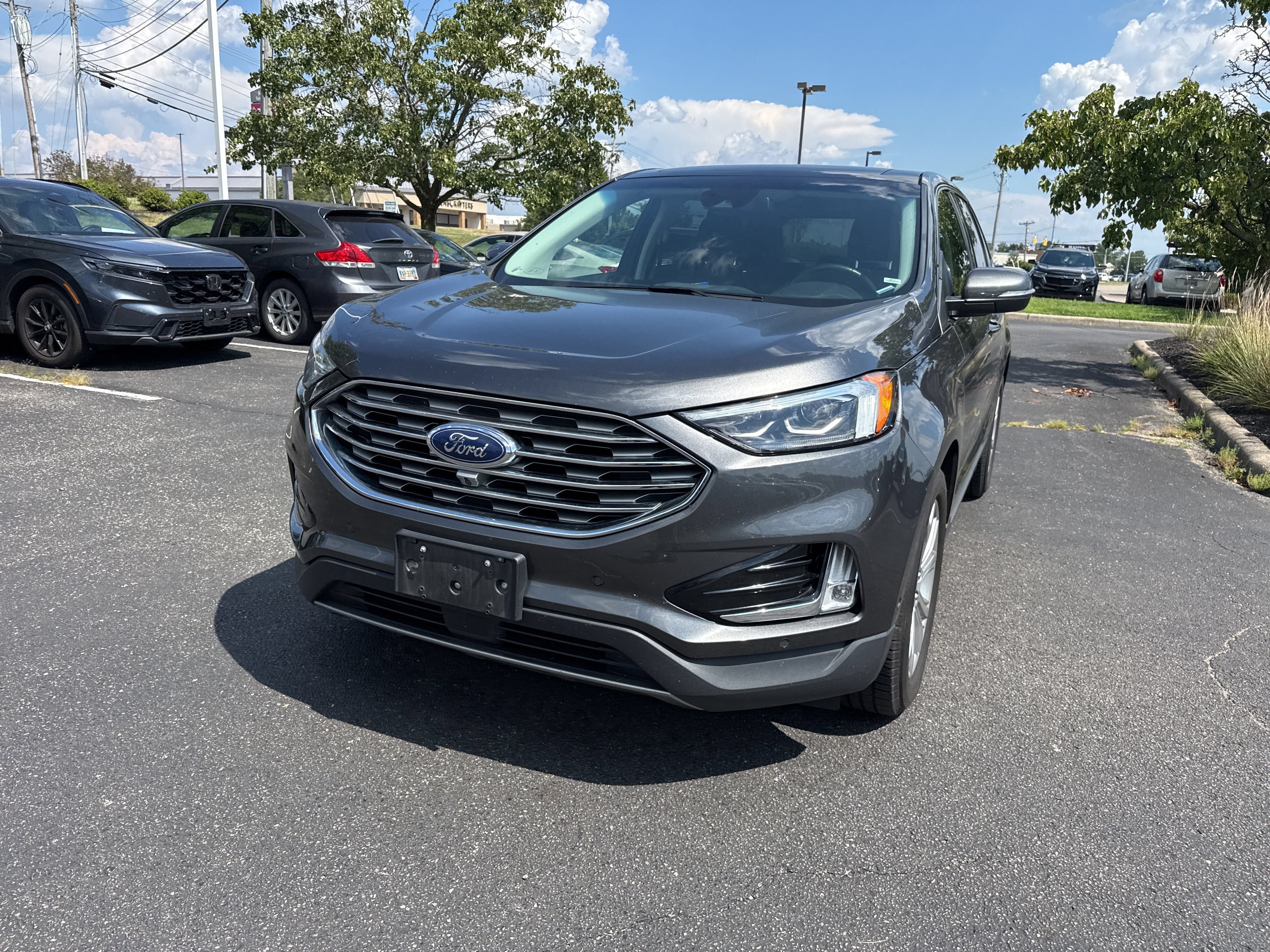 Used 2020 Ford Edge Titanium w/ Equipment Group 301A AWD/4WD image 14