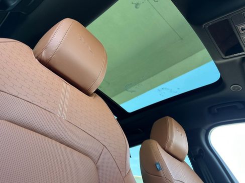 New 2026 Jaguar F-PACE R-Dynamic S image 16