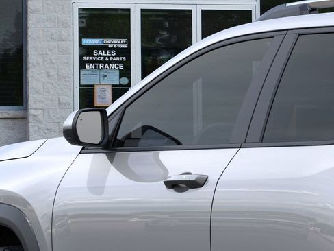 New 2025 Chevrolet Equinox LT w/ Convenience Package II image 12