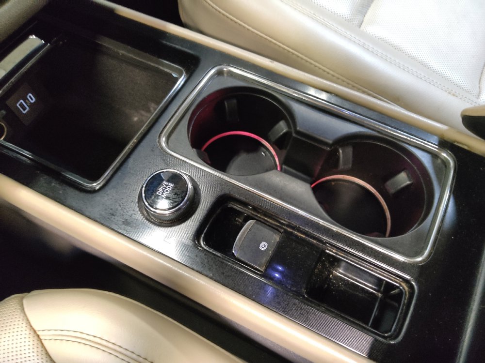 Used 2022 Lincoln Corsair AWD w/ Premium Package image 26