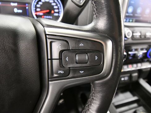 Used 2022 Chevrolet Silverado 1500 LT Trail Boss w/ Bed Protection Package AWD/4WD image 21