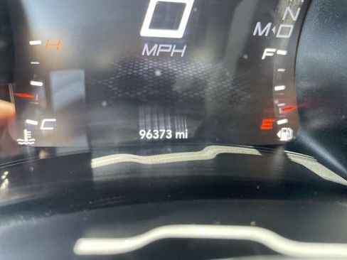 Used 2018 Dodge Charger R/T RWD image 12
