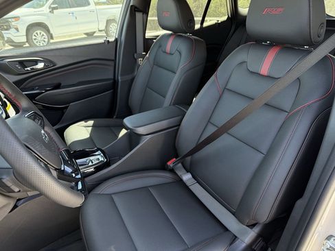 New 2026 Chevrolet Trax RS w/ Sunroof Package FWD image 18