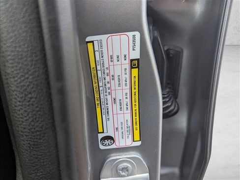 Used 2023 Jeep Compass Limited image 12