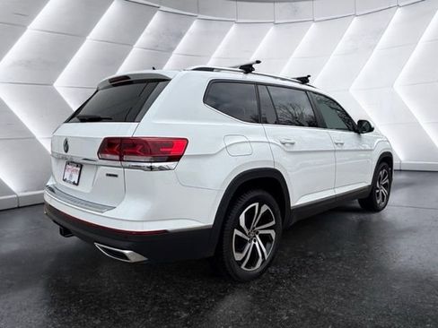 Certified 2022 Volkswagen Atlas SEL image 6