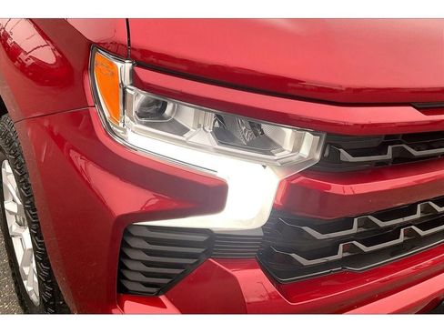 Used 2022 Chevrolet Silverado 1500 RST w/ Z71 Off-Road Package AWD/4WD image 28