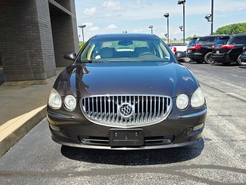 Used 2009 Buick LaCrosse CXL w/ Driver Confidence Package FWD image 2