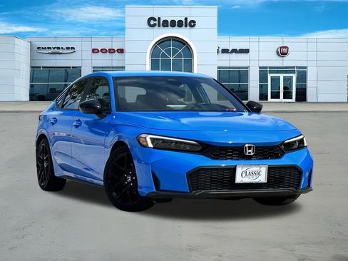 Used 2025 Honda Civic Sport image 1