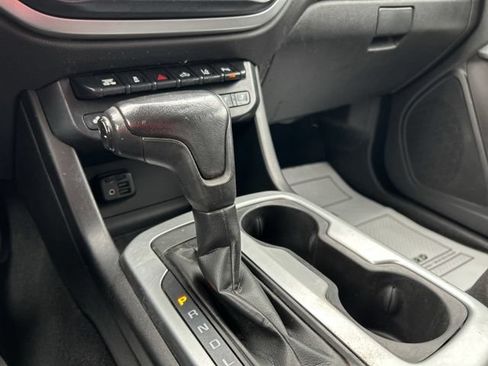 Used 2020 Chevrolet Colorado LT w/ Safety Package AWD/4WD image 35