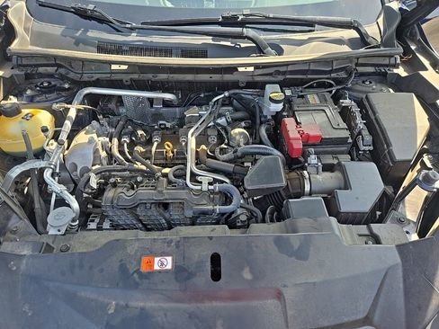 Used 2024 Mitsubishi Outlander SE image 28