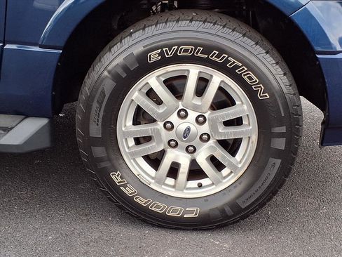 Used 2012 Ford Expedition EL XLT image 27