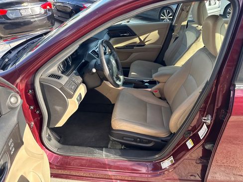 Used 2014 Honda Accord EX-L image 11