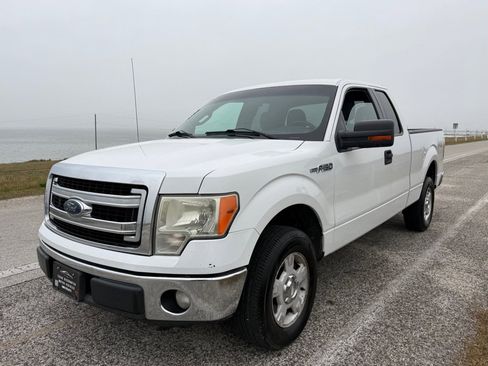 Used 2013 Ford F150 XLT w/ XLT Convenience Pkg image 1