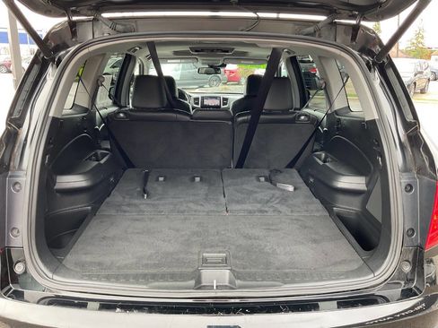 Used 2016 Honda Pilot Touring image 38